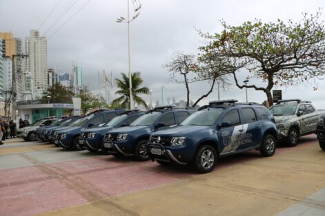 Guarda Municipal de Balneário Camboriú recebe 16 novas viaturas