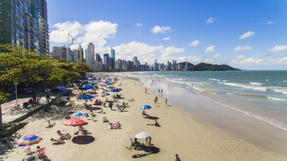 Vídeo divulga atrativos de Balneário Camboriú no exterior