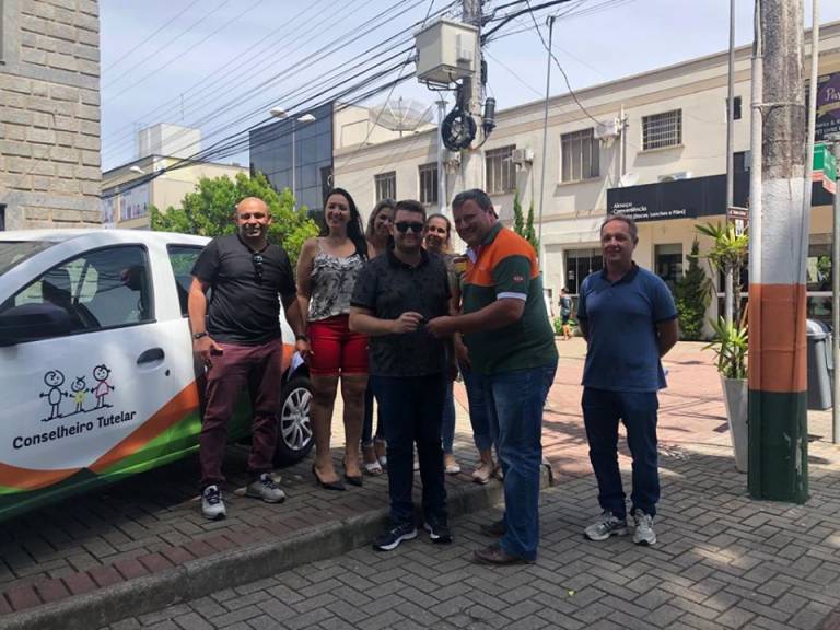 Conselho Tutelar de Camboriú recebe veículo novo