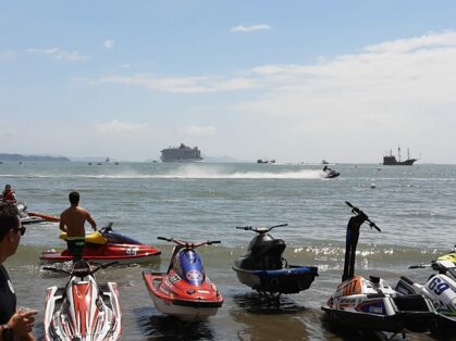 Campeonato de Jet Ski movimenta fim de semana em Balneário Camboriú