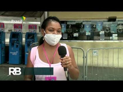 Greve dos motoristas do BRT complica trânsito no Rio de Janeiro