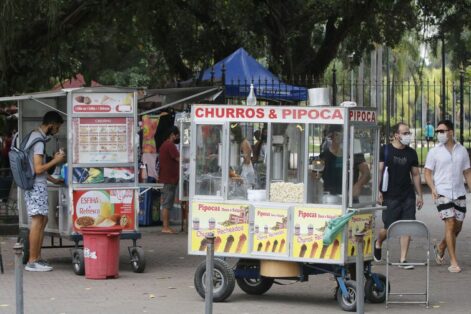 Governos estaduais adotam medidas restritivas para combater covid-19