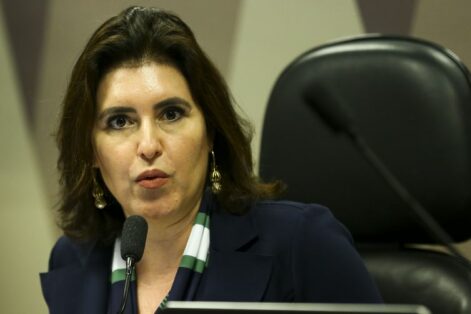 Senado vota proposta que cria liderança da bancada feminina na terça