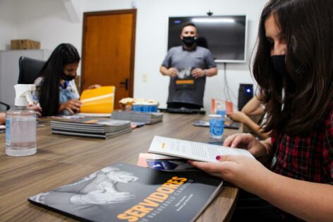 Vereadores mirins de Balneário Camboriú visitam BCPREVI