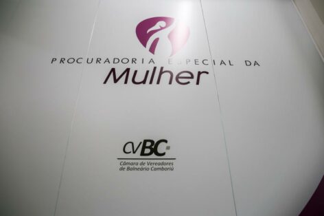 Procuradoria Especial da Mulher de BC atende por Whatsapp e e-mail