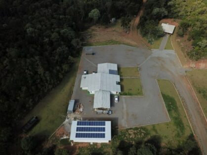 Instalação de sistema fotovoltaico em Unidade de Conservação vai gerar economia ao estado