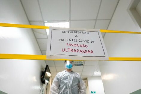 Um ano de pandemia em SC: Enfrentamento à Covid-19 no estado teve reforço de mais de cinco mil profissionais de saúde