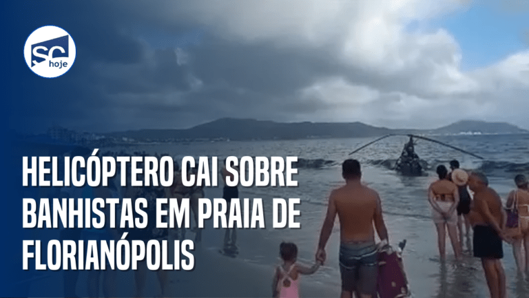 Helicóptero cai sobre banhistas na praia de Canasvieiras em Florianópolis