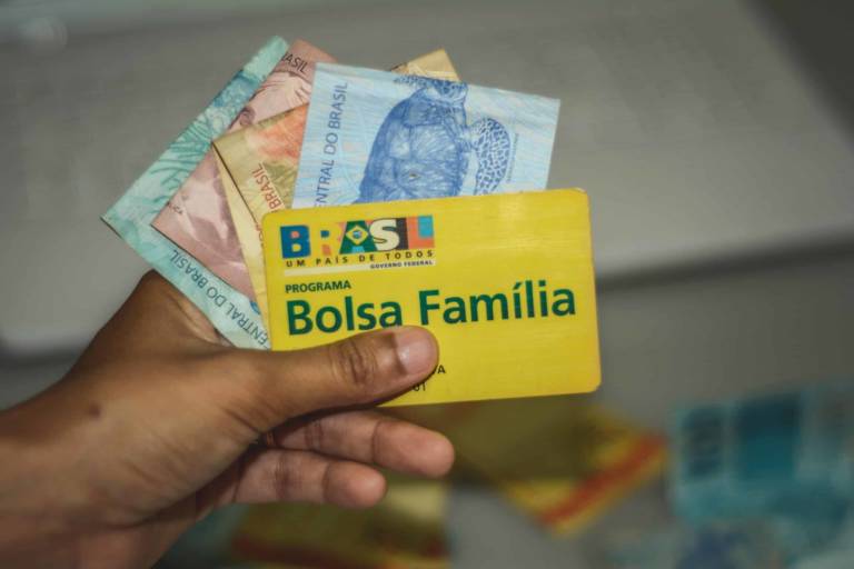 Novo modelo do Bolsa Família já está pronto, diz ministro