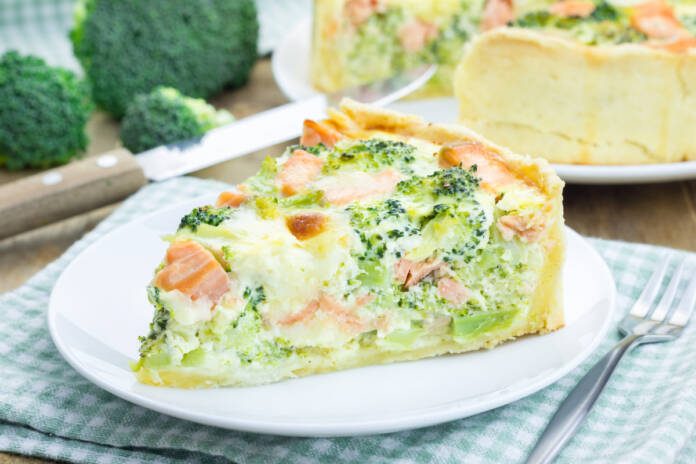 Quiche de Salmão, Queijo e Brócolis - Uma Deliciosa Opção para o Almoço - Clic Brasil