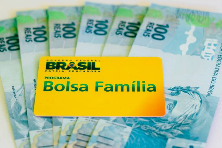 Governo Inclui 200 Mil Novas Famílias no Bolsa Família em Maio: Confira os Detalhes