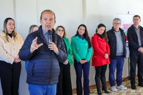 Jorginho Mello inaugura Centro de Atenção Psicossocial em Sombrio