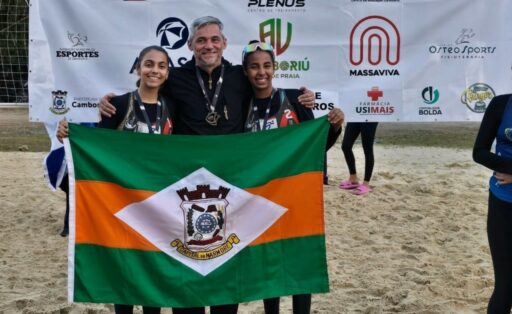 Camboriú é campeã no Circuito Catarinense de Vôlei de Praia