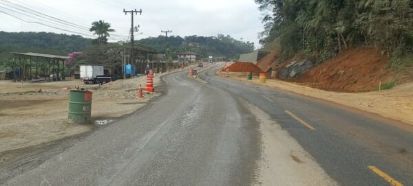 Trecho da SC-108, em Guaramirim, fica totalmente interditado nesta sexta-feira para avanço das obras de duplicação