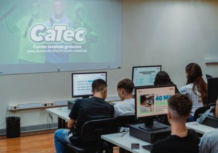 Pré-matrículas para cursos técnicos do CaTec terminam nesta quarta-feira