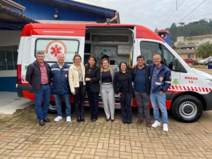 Samu inaugura novas bases e entrega ambulâncias em Gravatal e Vargem