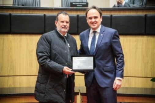 Assembleia homenageia a Federação Catarinense de Futebol pelos 100 anos de existência