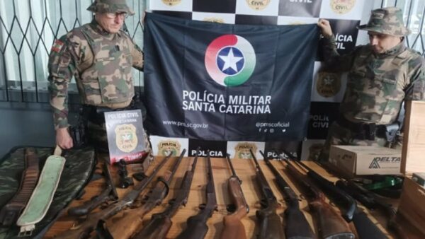 Polícia Militar de Santa Catarina prende caçadores de animais silvestres