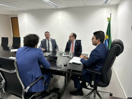 Em audiência na Advocacia-Geral da União, PGE/SC propõe acordo para viabilizar financiamentos para o Estado