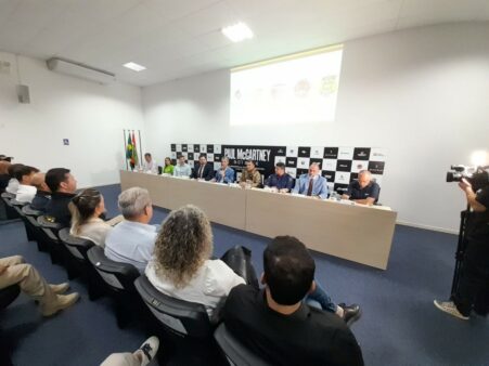 Segurança Pública de SC reforça ações preventivas em dia de show internacional em Florianópolis