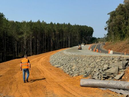 Estrada Boa: obras de revitalização da SC-120 estão mais de 50% concluídas