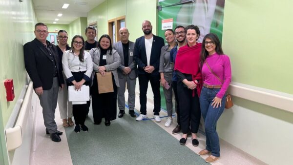 Secretário visita Hospital Materno Infantil Santa Catarina, em Criciúma