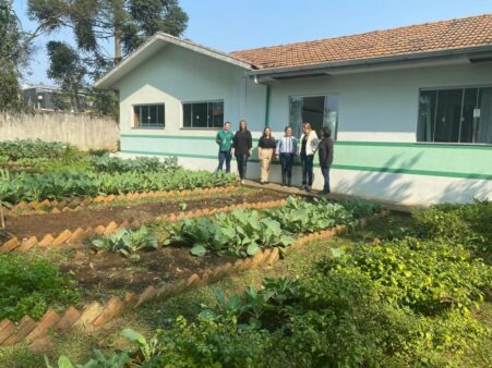 Cras de Canoinhas desenvolve projeto de horta com usuários para fortalecer vínculos