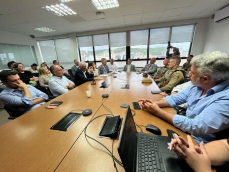 Governo do Estado integra força-tarefa contra ocupação irregular em Florianópolis