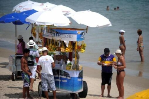 PMF abre chamamento para vagas de comércio ambulante no feriado