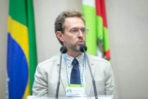 Alesc homenageia Associação Catarinense de Pneumologia e Tisiologia