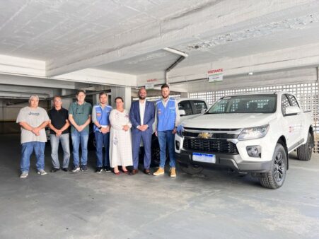 Secretaria da Saúde entrega veículos para complementar o enfrentamento da dengue em Santa Catarina