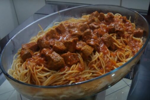 Receita Fácil de Macarrão com Carne; Rapido e Delicioso