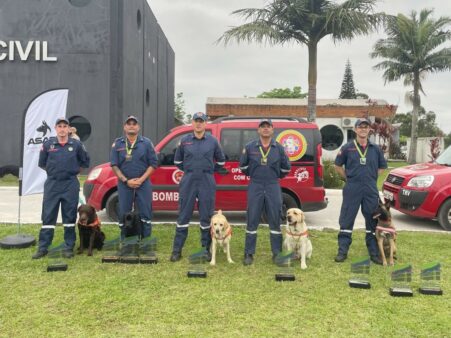 Corpo de Bombeiros Militar de Santa Catarina é destaque em competição internacional de cães de trabalho