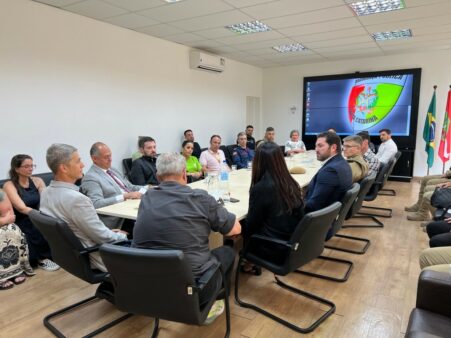 Reunião das forças de segurança avalia as operações do show de Paul McCartney com sucesso