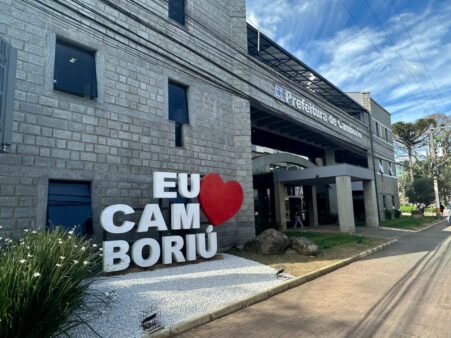 Prefeitura de Camboriú não terá expediente na segunda-feira, dia 28