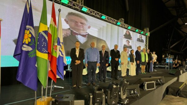 Conselho Estadual dos Direitos da Pessoa com Deficiência participa do Congresso Estadual das Apaes