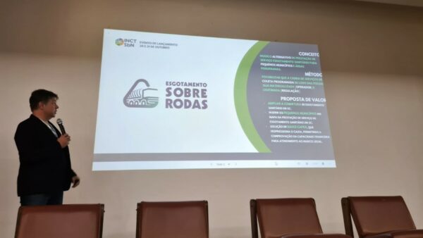 CASAN apresenta Esgotamento Sobre Rodas em evento de soluções sustentáveis em Porto Alegre