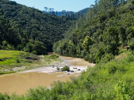 Governo do Estado inicia processo de licitação para a construção de barragens em Mirim Doce e Botuverá