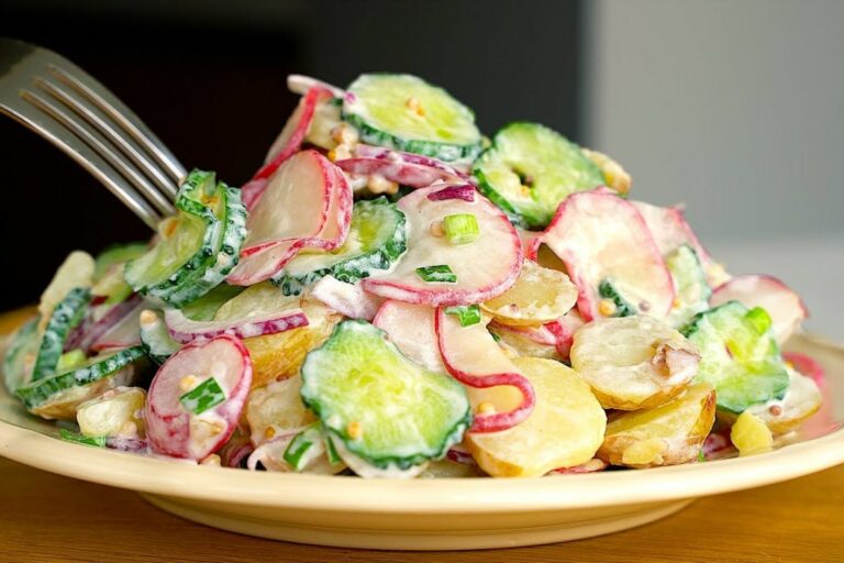 Salada Detox de Pepino para Queimar a Gordura Abdominal