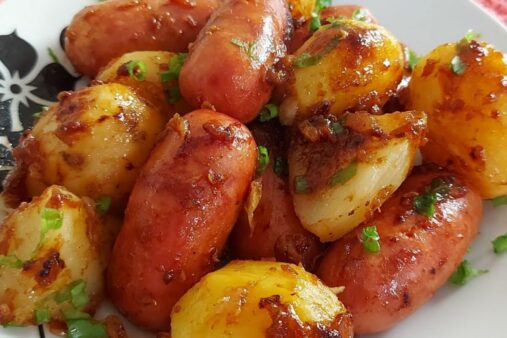 Linguiça com Batatas Assada na Panela de Pressão