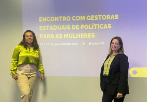 Secretária da SAS participa de Encontro com Gestoras Estaduais de Políticas para Mulheres