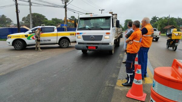 Fiscalização reforça a segurança no transporte de produtos perigosos em Santa Catarina