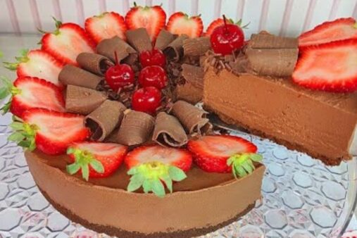 Torta de Mousse de Chocolate Deliciosa