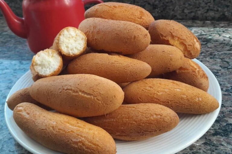 Bolinho de Polvilho Doce (Sem Trigo): Tradição e Sabor em Cada Mordida