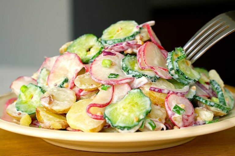 Salada de Pepino que Ajuda a Perder Gordura da Barriga