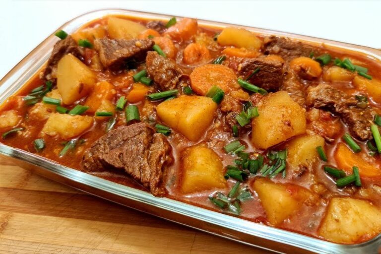 Carne na Panela de Pressão com Batata e Cenoura