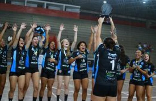 Balneário Camboriú é vice-campeã da Copa Sul de Handebol