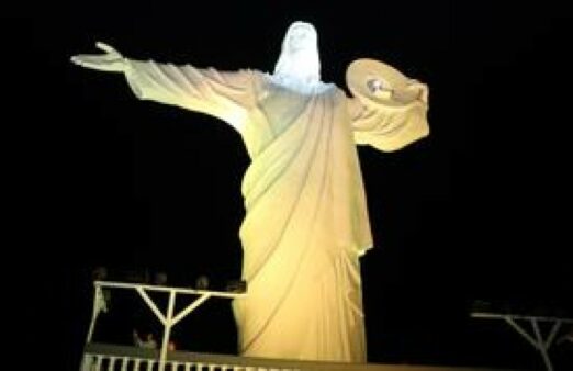 Cristo Luz e Roda Gigante aderem ao Abril Laranja