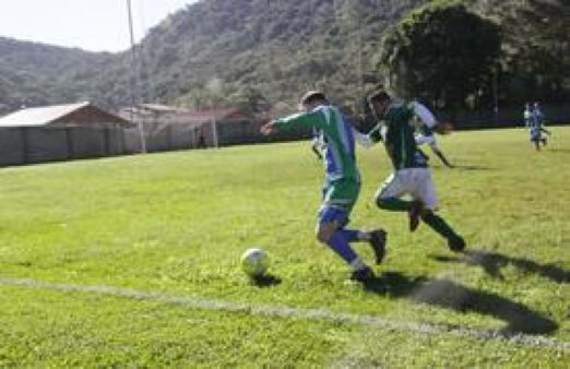 Campeonato de Futebol Veterano completa seis jogos