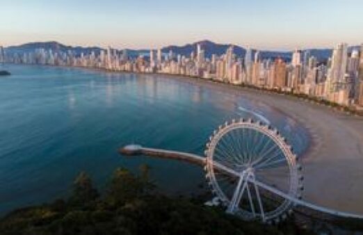 Balneário Camboriú mantém categoria máxima no novo Mapa do Turismo Brasileiro